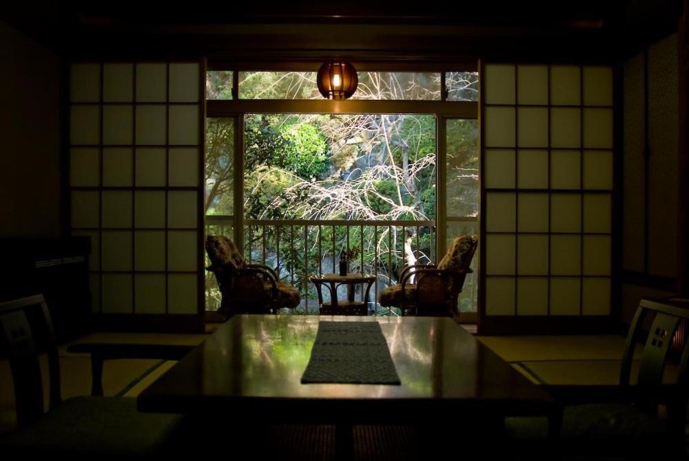 Yugawara Onsen Ryokan Uohan Dış mekan fotoğraf